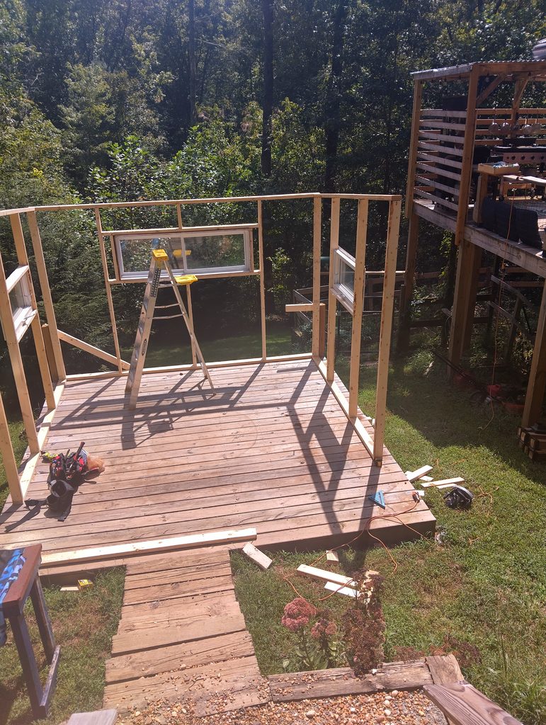 3 walls up!